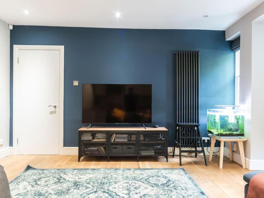 Surbiton Garden Flat Lägenhet Exteriör bild
